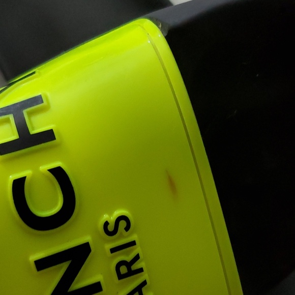 AUTHENTIC GIVENCHY SLIDES - Picture 4 of 4